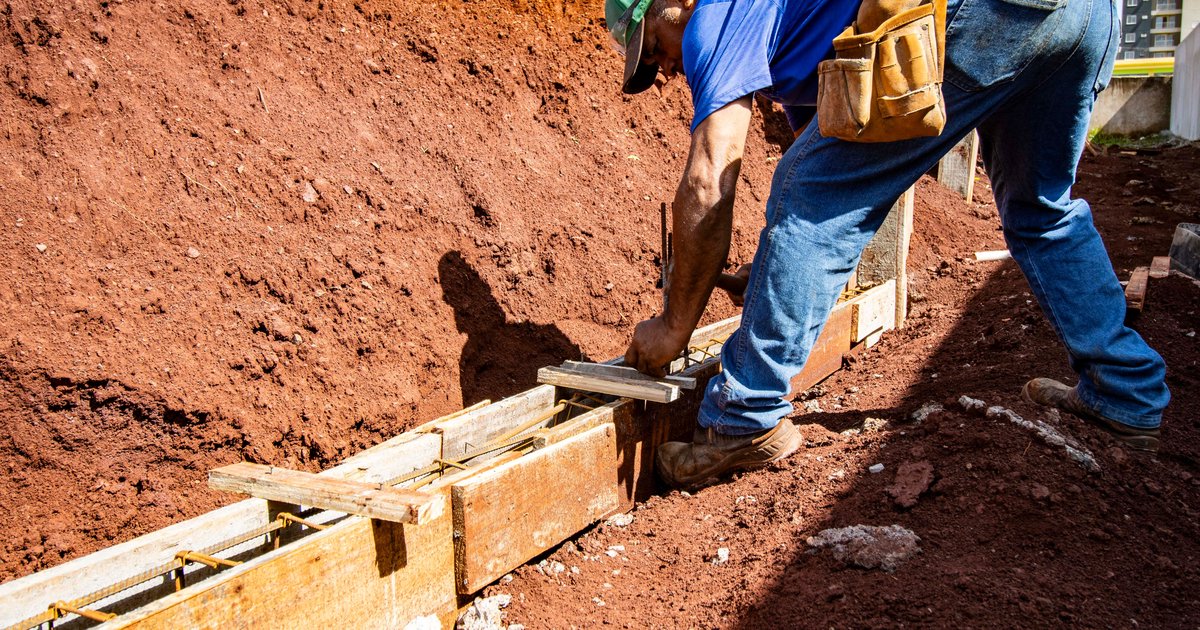 Schalung bauen für Fundament: Anleitung